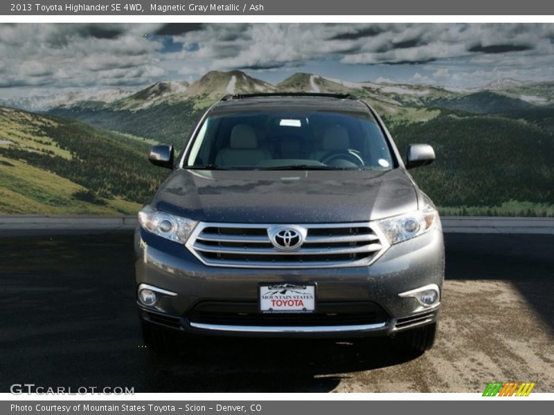 Magnetic Gray Metallic / Ash 2013 Toyota Highlander SE 4WD