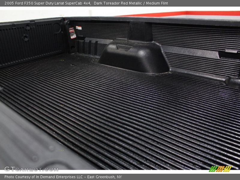 Dark Toreador Red Metallic / Medium Flint 2005 Ford F350 Super Duty Lariat SuperCab 4x4