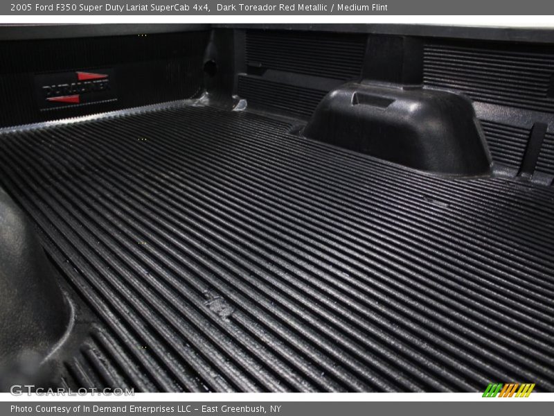 Dark Toreador Red Metallic / Medium Flint 2005 Ford F350 Super Duty Lariat SuperCab 4x4