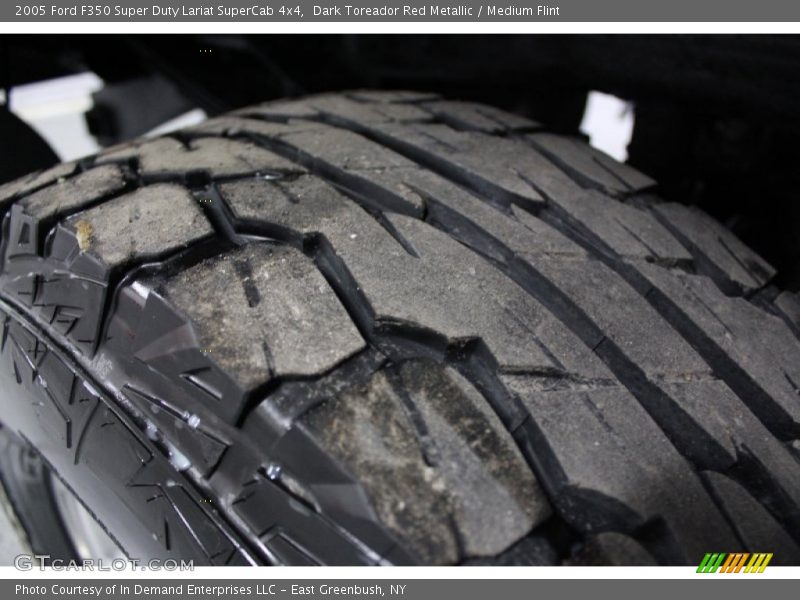Dark Toreador Red Metallic / Medium Flint 2005 Ford F350 Super Duty Lariat SuperCab 4x4