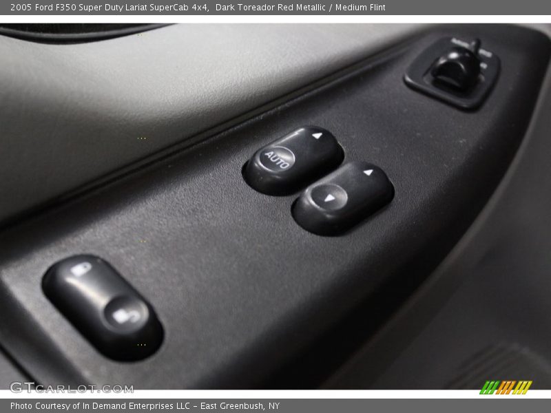 Dark Toreador Red Metallic / Medium Flint 2005 Ford F350 Super Duty Lariat SuperCab 4x4