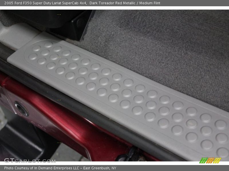 Dark Toreador Red Metallic / Medium Flint 2005 Ford F350 Super Duty Lariat SuperCab 4x4