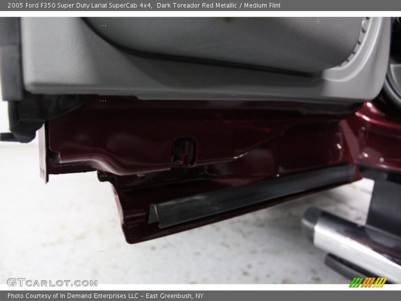 Dark Toreador Red Metallic / Medium Flint 2005 Ford F350 Super Duty Lariat SuperCab 4x4