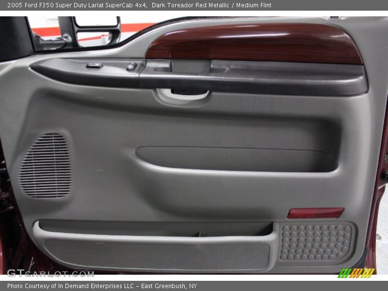 Dark Toreador Red Metallic / Medium Flint 2005 Ford F350 Super Duty Lariat SuperCab 4x4