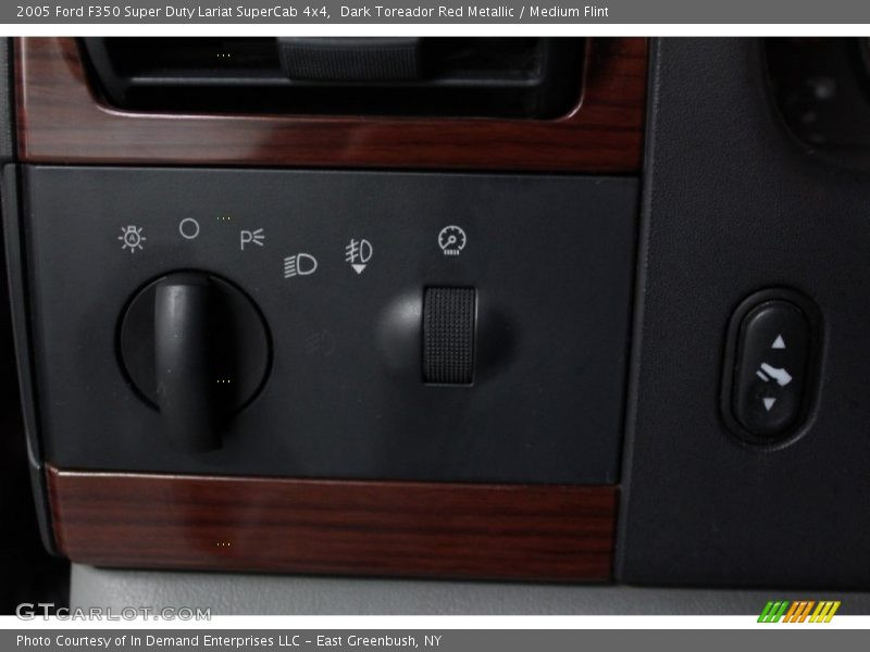 Dark Toreador Red Metallic / Medium Flint 2005 Ford F350 Super Duty Lariat SuperCab 4x4