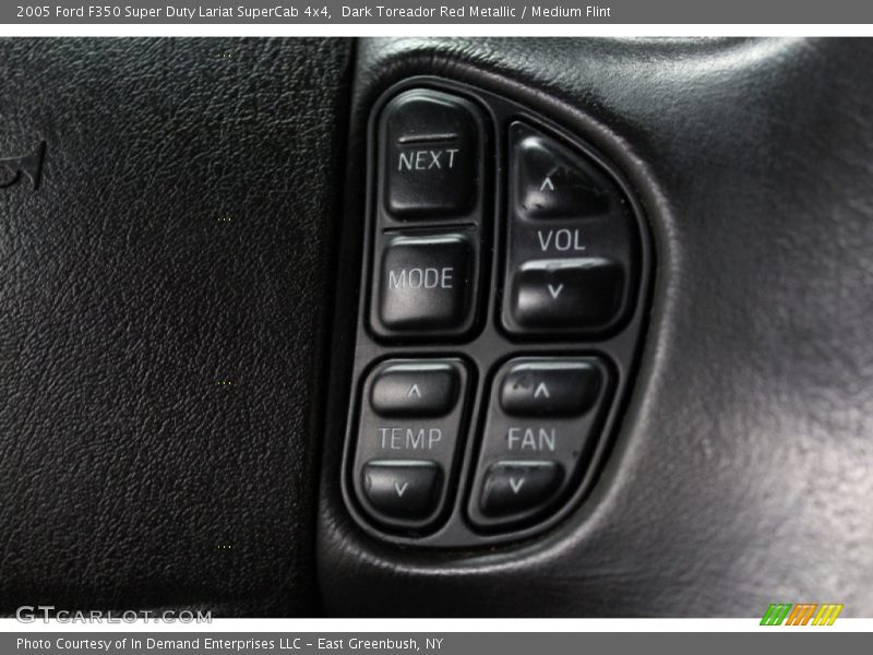 Controls of 2005 F350 Super Duty Lariat SuperCab 4x4