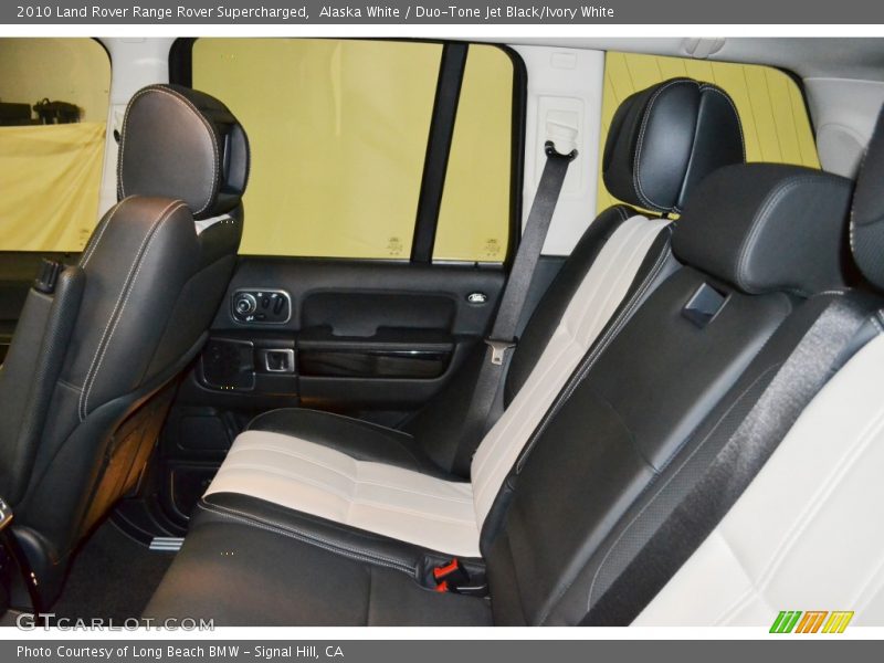 Alaska White / Duo-Tone Jet Black/Ivory White 2010 Land Rover Range Rover Supercharged