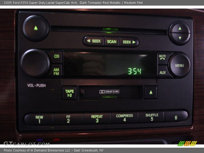 Audio System of 2005 F350 Super Duty Lariat SuperCab 4x4