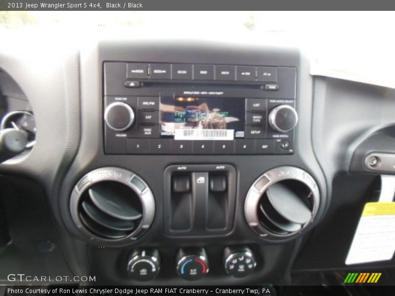 Black / Black 2013 Jeep Wrangler Sport S 4x4