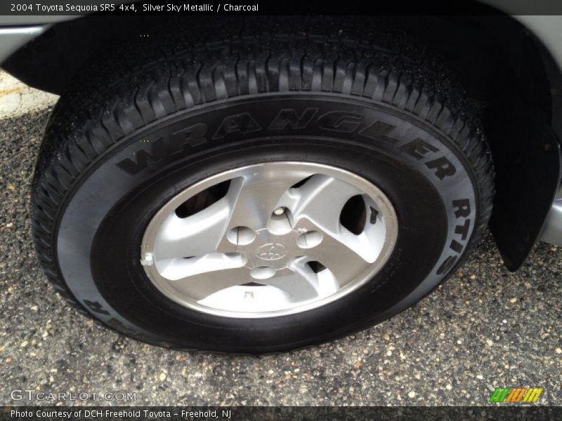 Silver Sky Metallic / Charcoal 2004 Toyota Sequoia SR5 4x4