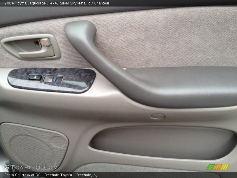 Silver Sky Metallic / Charcoal 2004 Toyota Sequoia SR5 4x4
