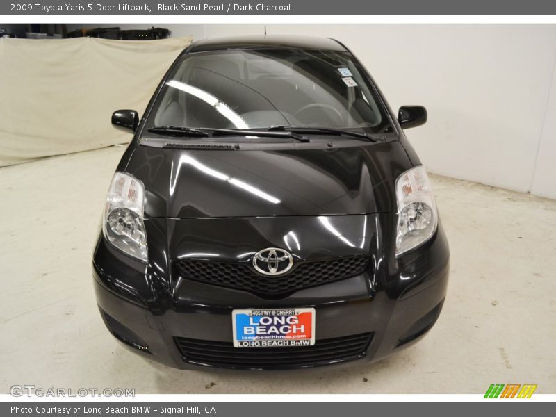 Black Sand Pearl / Dark Charcoal 2009 Toyota Yaris 5 Door Liftback