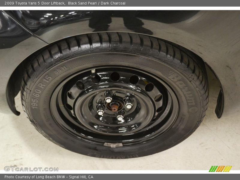 Black Sand Pearl / Dark Charcoal 2009 Toyota Yaris 5 Door Liftback