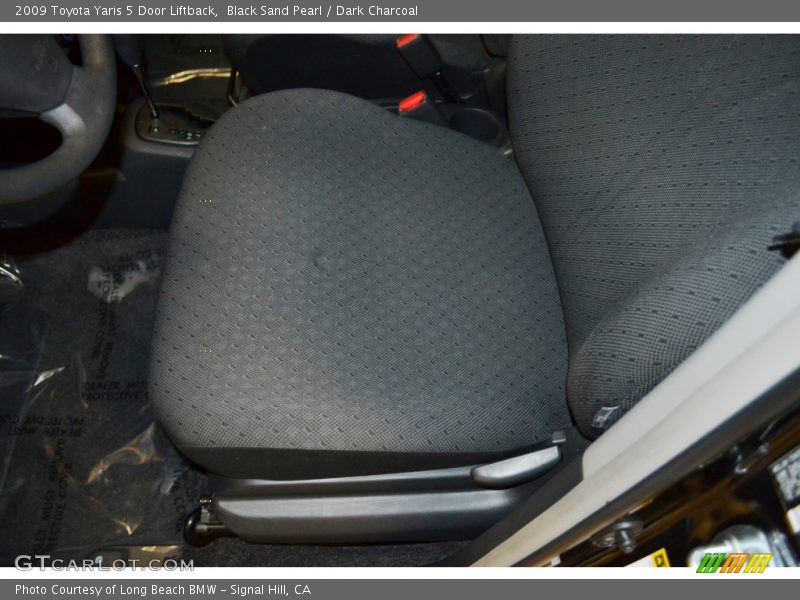 Black Sand Pearl / Dark Charcoal 2009 Toyota Yaris 5 Door Liftback
