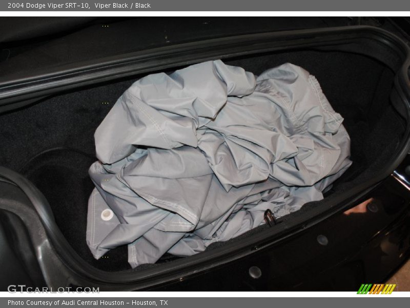 Viper Black / Black 2004 Dodge Viper SRT-10