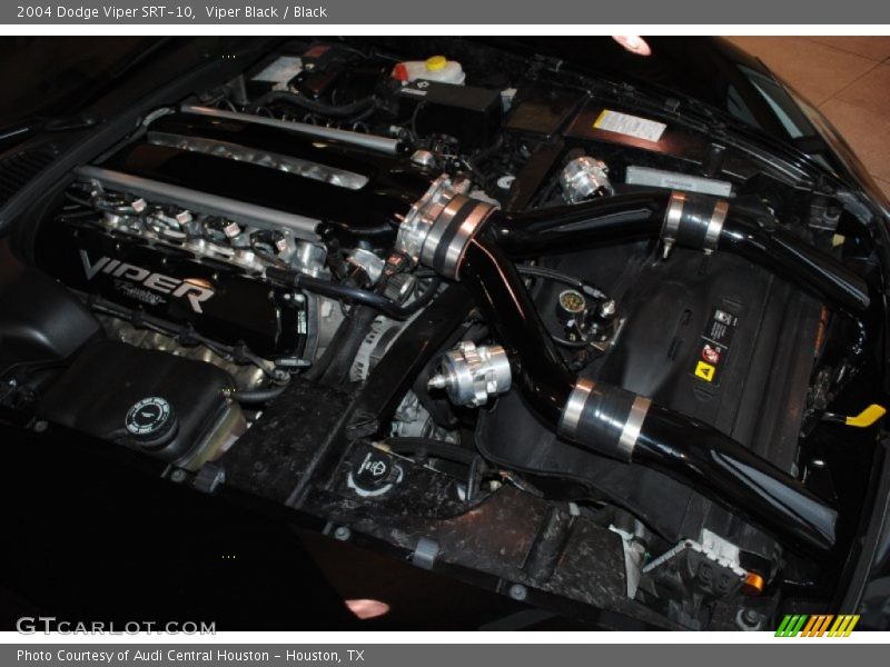  2004 Viper SRT-10 Engine - 8.3 Liter OHV 20-Valve V10
