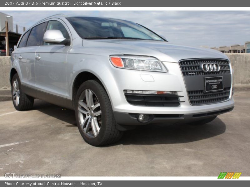 Light Silver Metallic / Black 2007 Audi Q7 3.6 Premium quattro