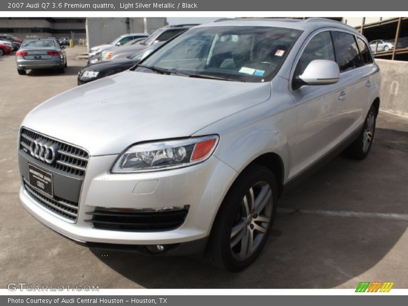 Light Silver Metallic / Black 2007 Audi Q7 3.6 Premium quattro