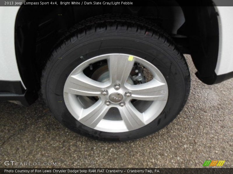 Bright White / Dark Slate Gray/Light Pebble 2013 Jeep Compass Sport 4x4