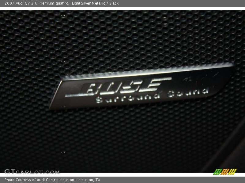 Light Silver Metallic / Black 2007 Audi Q7 3.6 Premium quattro