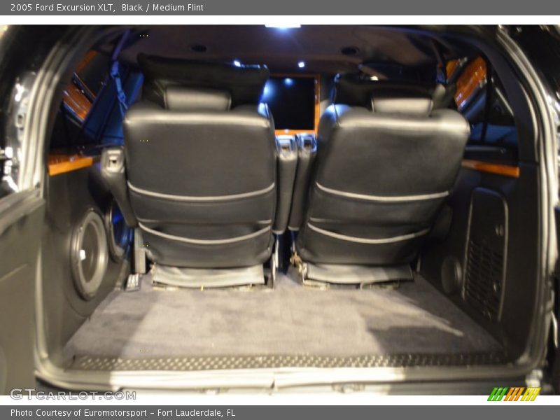Black / Medium Flint 2005 Ford Excursion XLT