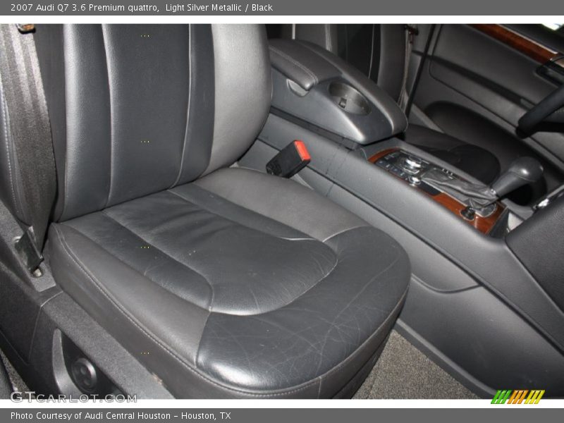 Light Silver Metallic / Black 2007 Audi Q7 3.6 Premium quattro