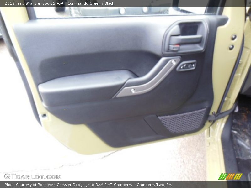 Commando Green / Black 2013 Jeep Wrangler Sport S 4x4