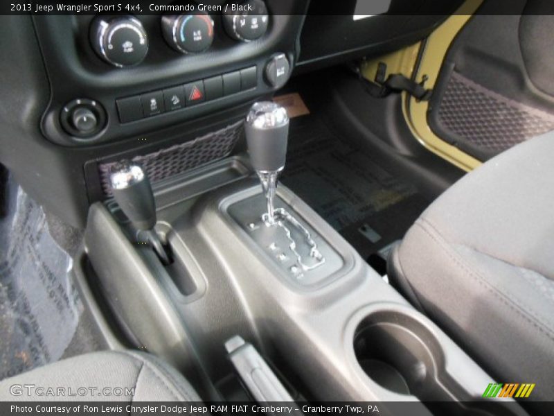 Commando Green / Black 2013 Jeep Wrangler Sport S 4x4