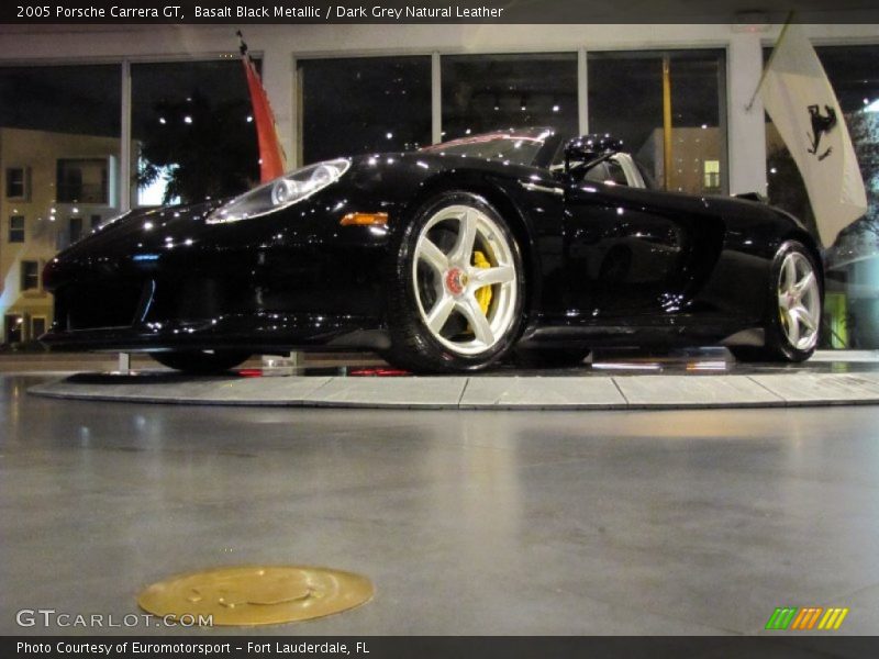 Basalt Black Metallic / Dark Grey Natural Leather 2005 Porsche Carrera GT