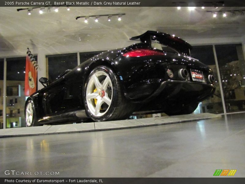Basalt Black Metallic / Dark Grey Natural Leather 2005 Porsche Carrera GT