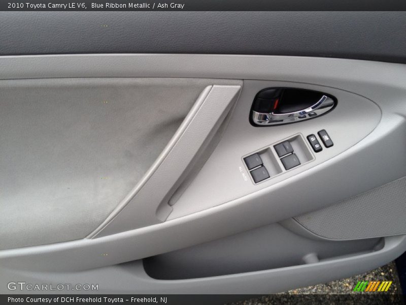 Blue Ribbon Metallic / Ash Gray 2010 Toyota Camry LE V6
