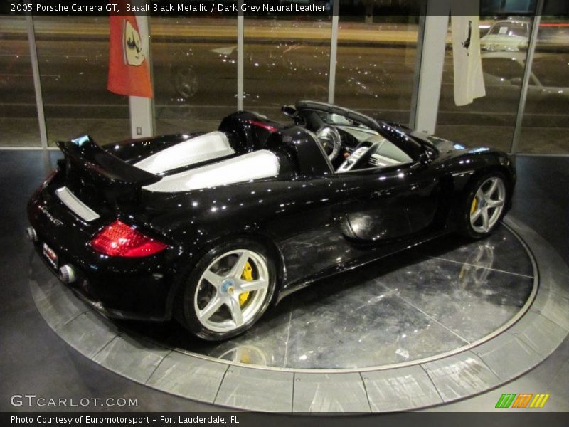 Basalt Black Metallic / Dark Grey Natural Leather 2005 Porsche Carrera GT