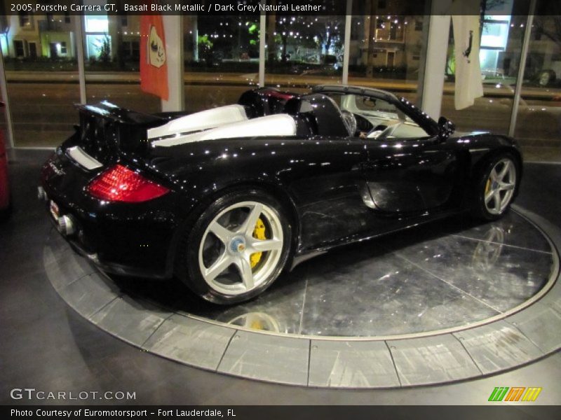Basalt Black Metallic / Dark Grey Natural Leather 2005 Porsche Carrera GT