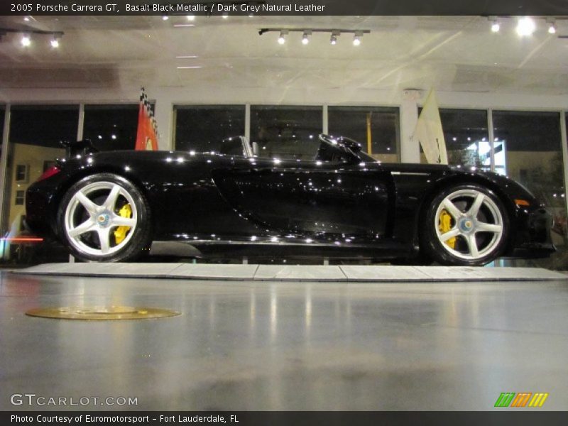 Basalt Black Metallic / Dark Grey Natural Leather 2005 Porsche Carrera GT