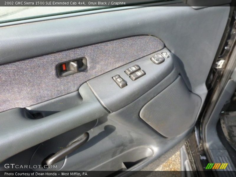 Onyx Black / Graphite 2002 GMC Sierra 1500 SLE Extended Cab 4x4