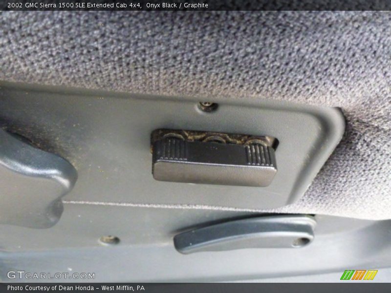 Onyx Black / Graphite 2002 GMC Sierra 1500 SLE Extended Cab 4x4