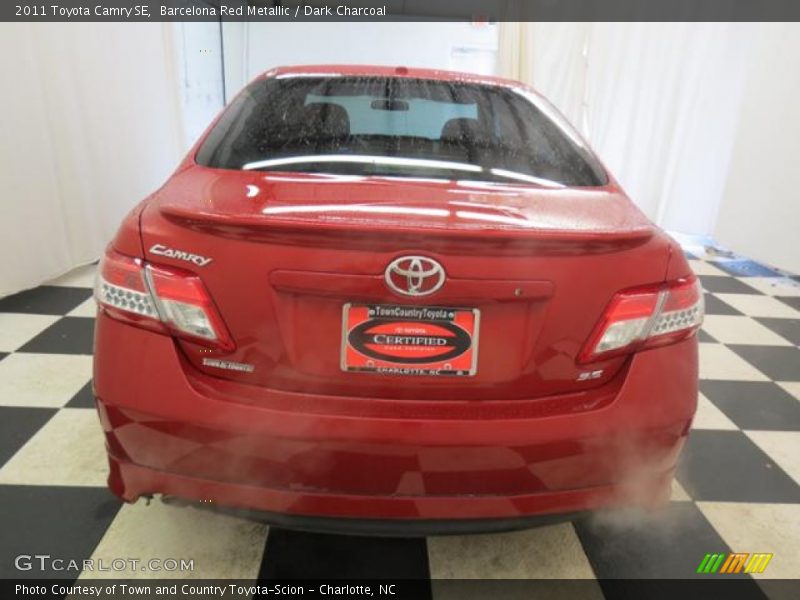 Barcelona Red Metallic / Dark Charcoal 2011 Toyota Camry SE