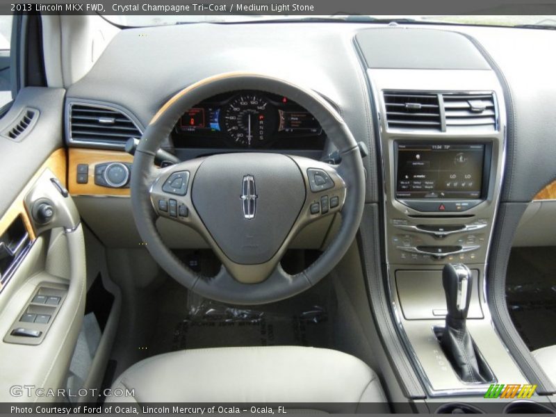 Crystal Champagne Tri-Coat / Medium Light Stone 2013 Lincoln MKX FWD