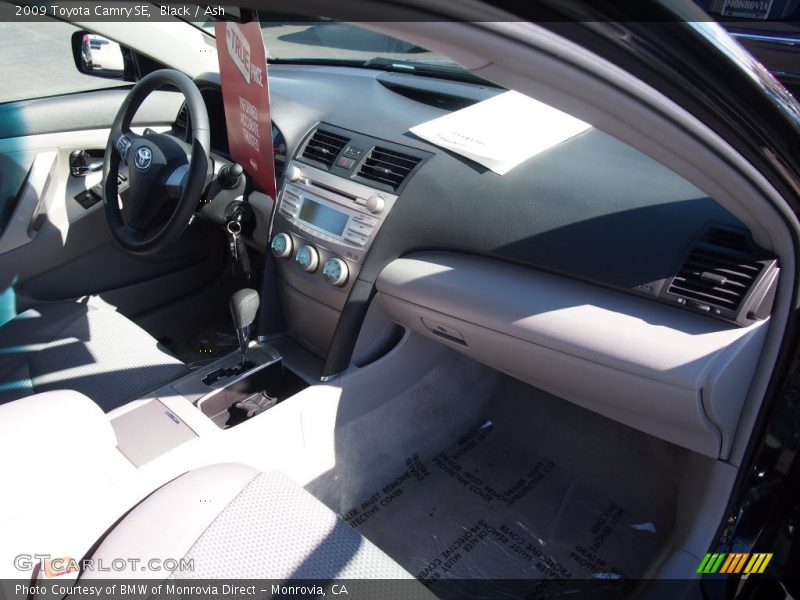 Black / Ash 2009 Toyota Camry SE