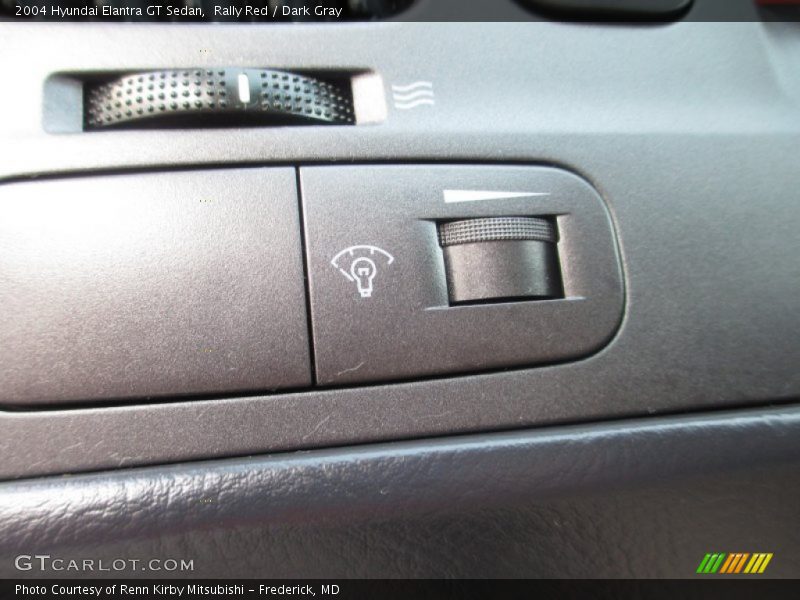 Rally Red / Dark Gray 2004 Hyundai Elantra GT Sedan