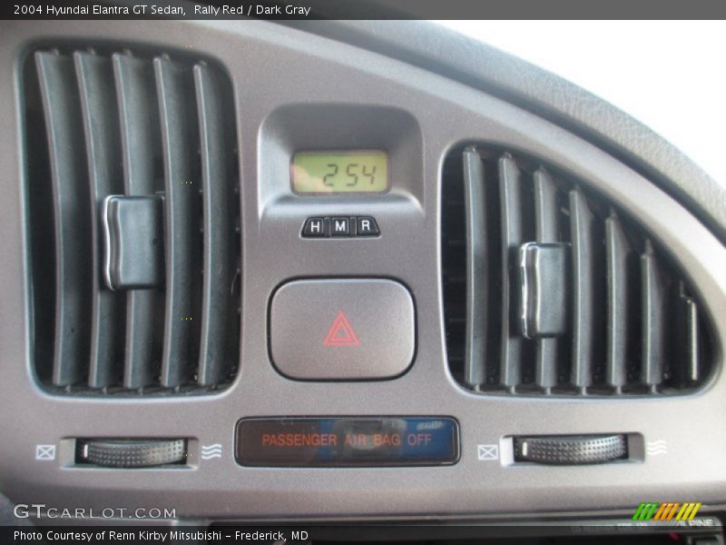 Rally Red / Dark Gray 2004 Hyundai Elantra GT Sedan