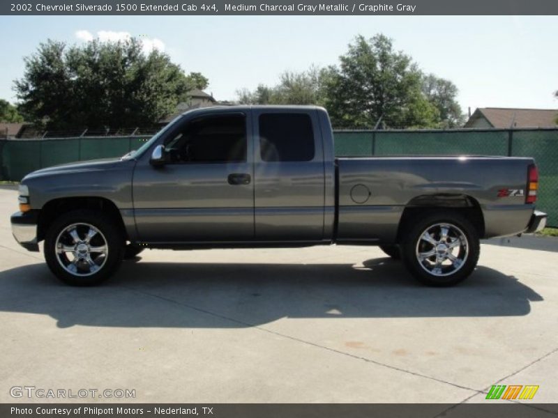 Medium Charcoal Gray Metallic / Graphite Gray 2002 Chevrolet Silverado 1500 Extended Cab 4x4