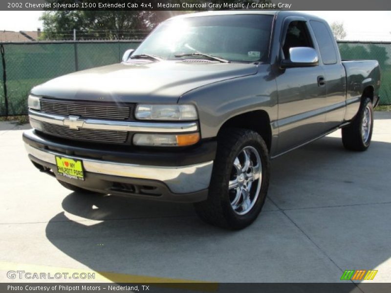 Medium Charcoal Gray Metallic / Graphite Gray 2002 Chevrolet Silverado 1500 Extended Cab 4x4