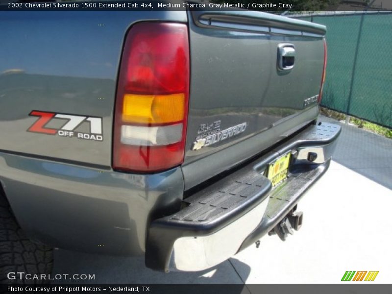 Medium Charcoal Gray Metallic / Graphite Gray 2002 Chevrolet Silverado 1500 Extended Cab 4x4