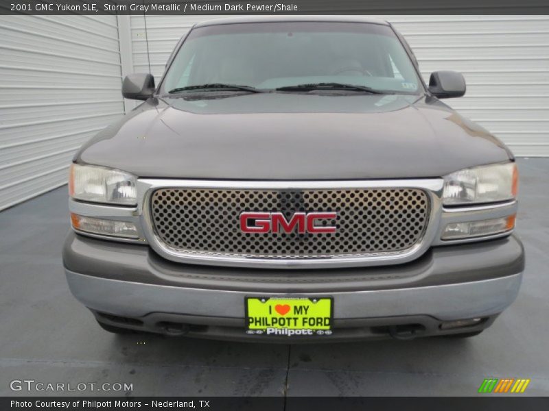 Storm Gray Metallic / Medium Dark Pewter/Shale 2001 GMC Yukon SLE