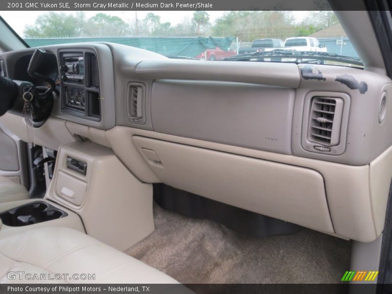 Storm Gray Metallic / Medium Dark Pewter/Shale 2001 GMC Yukon SLE