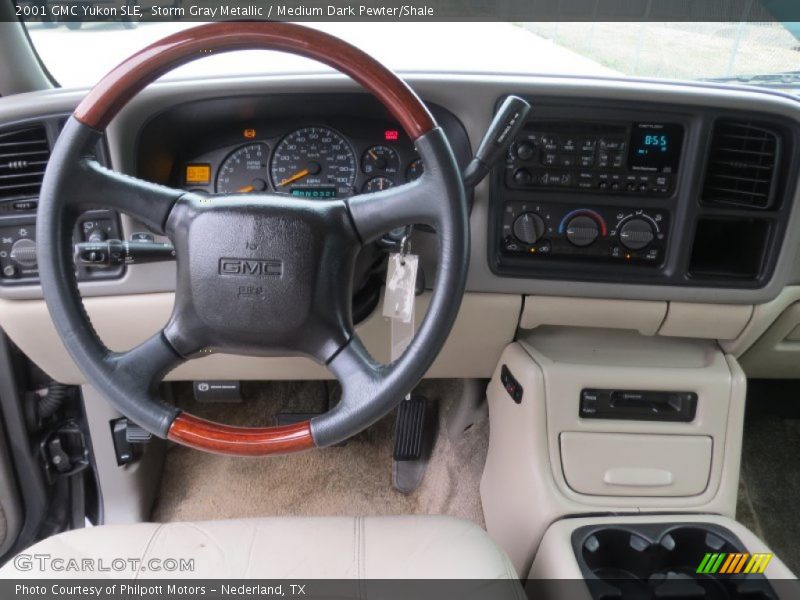 Storm Gray Metallic / Medium Dark Pewter/Shale 2001 GMC Yukon SLE