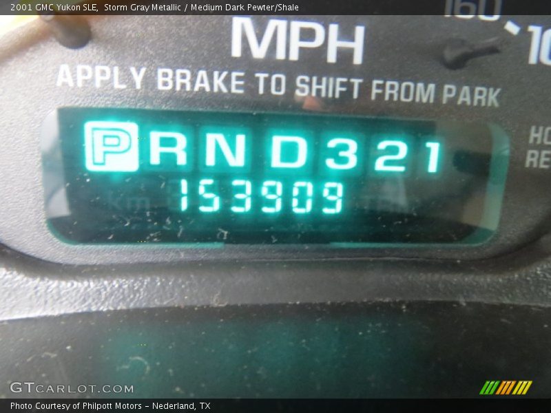Storm Gray Metallic / Medium Dark Pewter/Shale 2001 GMC Yukon SLE