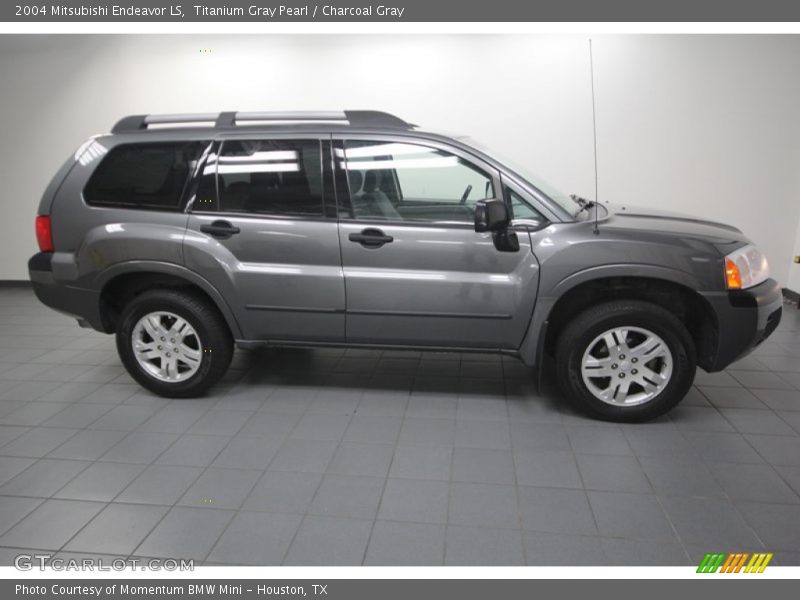 Titanium Gray Pearl / Charcoal Gray 2004 Mitsubishi Endeavor LS