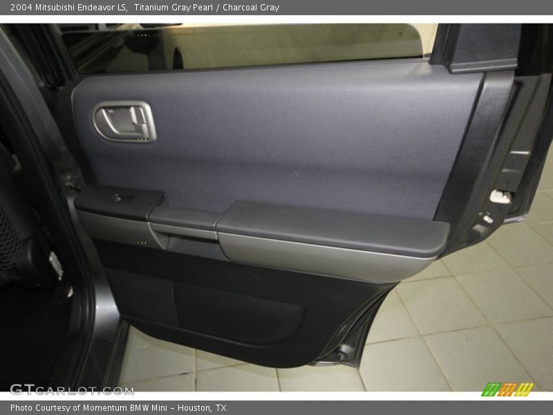 Titanium Gray Pearl / Charcoal Gray 2004 Mitsubishi Endeavor LS
